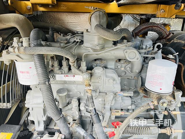 发动机整体俯视（整机外观）