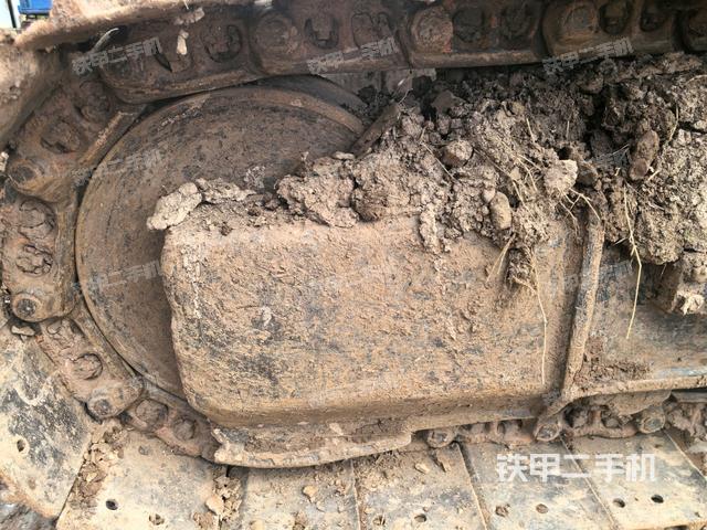 左導(dǎo)向輪（行走機(jī)構(gòu)）