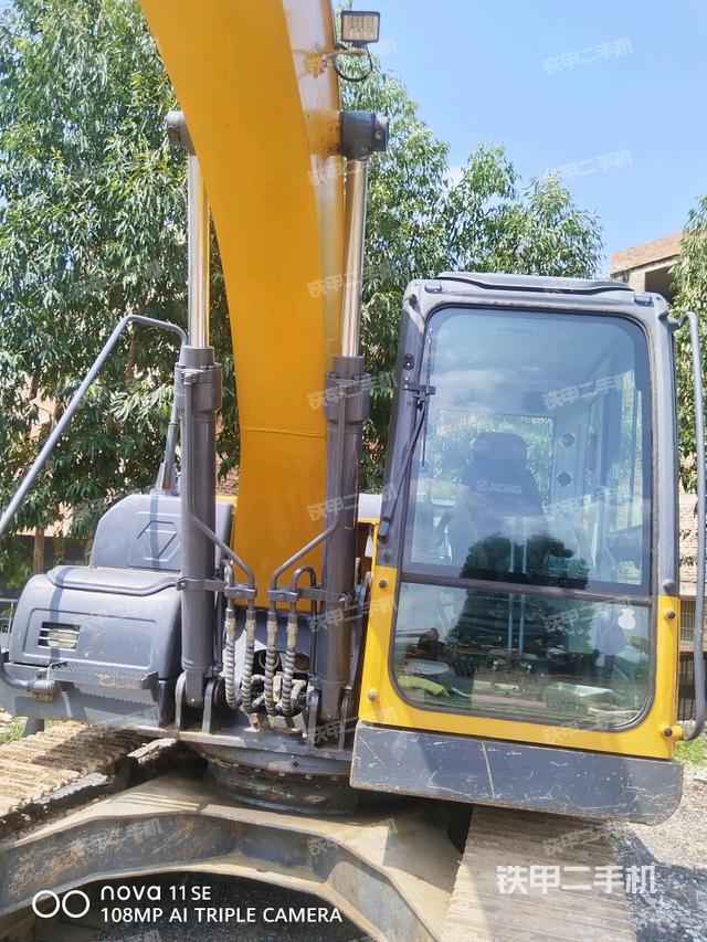 大臂油缸整體?豎拍（工作和回轉裝置）