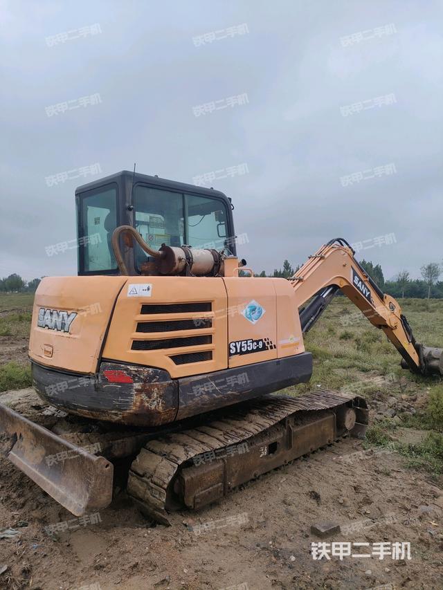 整機右后45°（整機外觀）