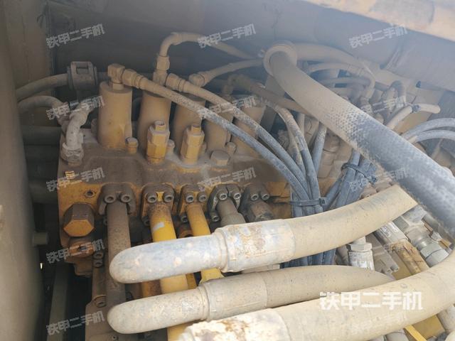 分配閥（上車部件）