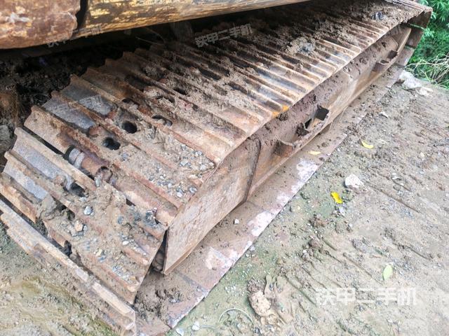 右導向輪（行走機構）