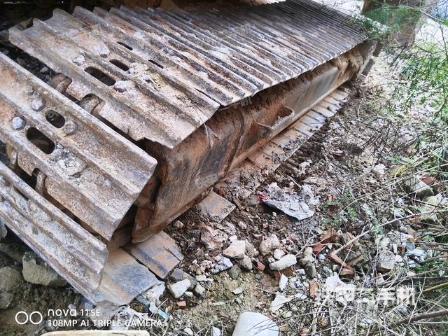 右導向輪（行走機構(gòu)）