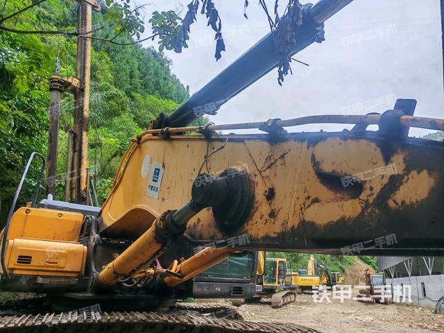 大臂整體?右側(cè)（工作和回轉(zhuǎn)裝置）