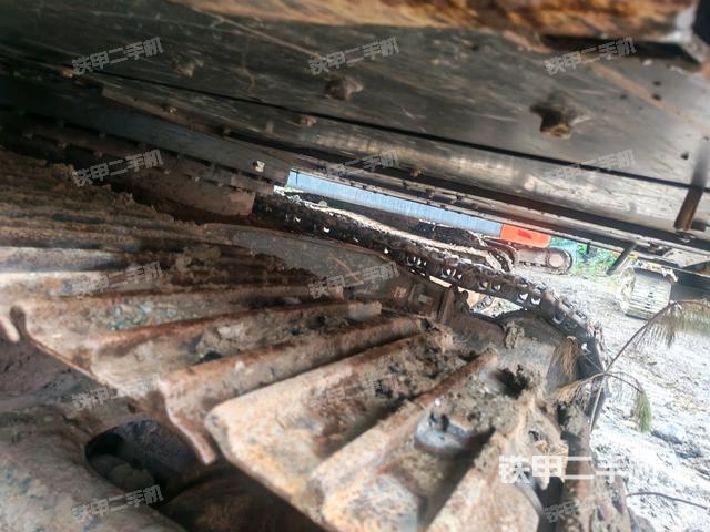 右側行走馬達蓋板（行走機構）