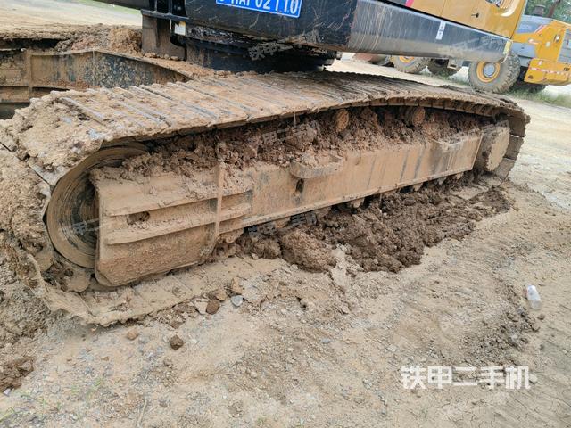 单侧履带整体（整机外观）