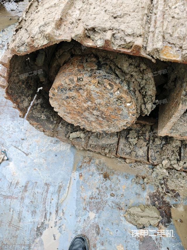 左導(dǎo)向輪（行走機構(gòu)）