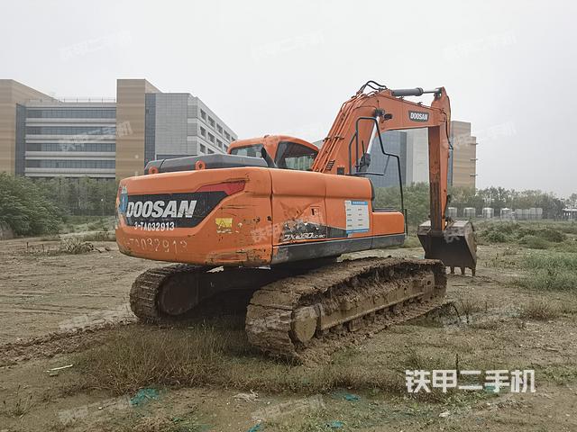 整机右后45°（整机外观）