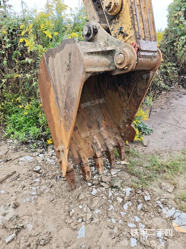 大臂整體?右側(cè)（工作和回轉(zhuǎn)裝置）