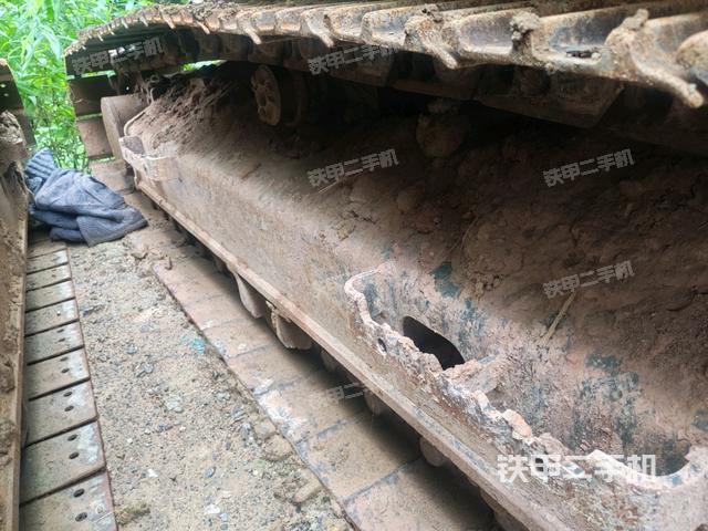 左側履帶整體?（行走機構）