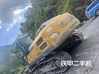 徐工XE200DA挖掘机实拍图片