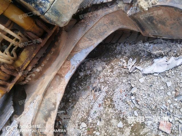 轉(zhuǎn)盤和下車架正前（工作和回轉(zhuǎn)裝置）