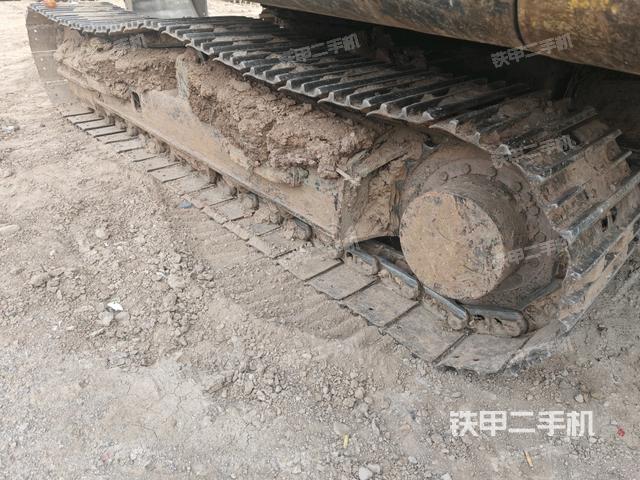 右側(cè)履帶整體（行走機(jī)構(gòu)）