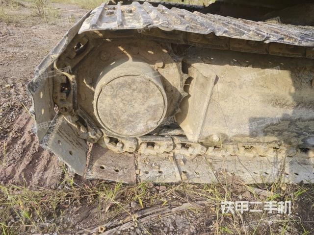 左驅(qū)動(dòng)輪（行走機(jī)構(gòu)）