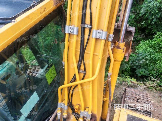 大臂背部俯視（工作和回轉裝置）