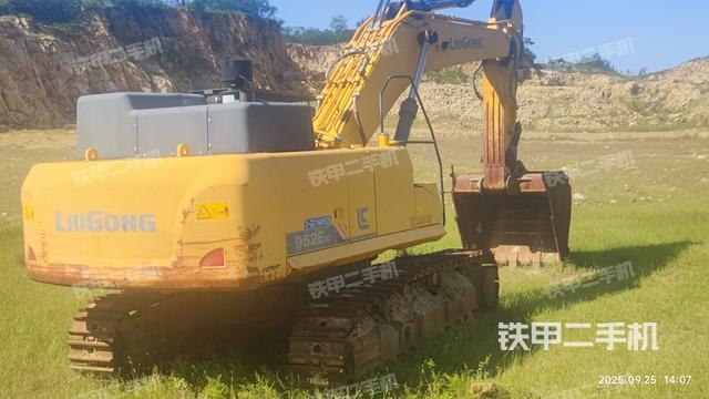 整机右后45°（整机外观）