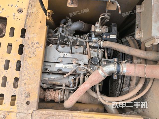 發(fā)動機(jī)室（上車部件）