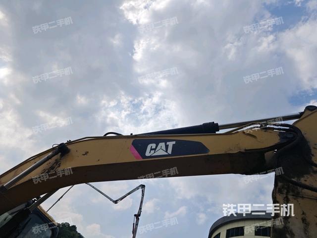 大臂整體?右側(cè)（工作和回轉(zhuǎn)裝置）