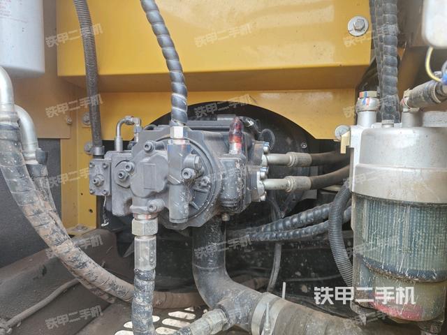 液壓泵室（大件艙室）