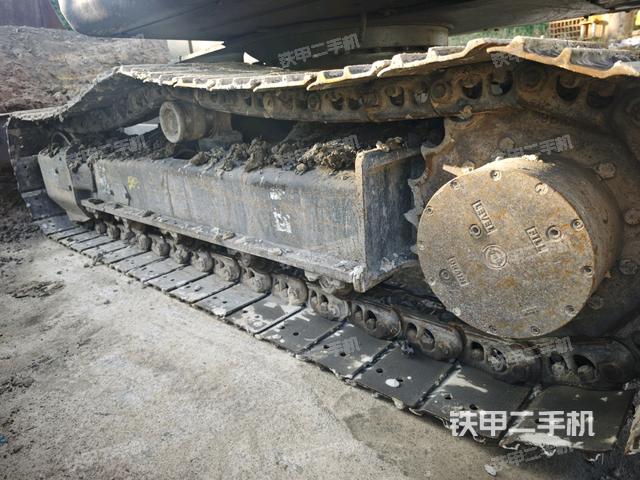 單側(cè)履帶整體（整機外觀）