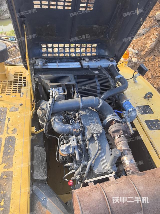 发动机整体俯视（整机外观）