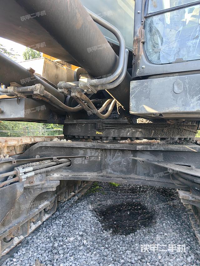 驾驶室整体（整机外观）