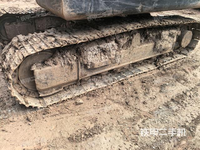 左側(cè)履帶整體?（行走機(jī)構(gòu)）