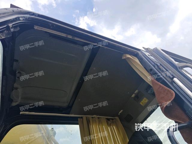 頂棚整體（駕駛室部分）