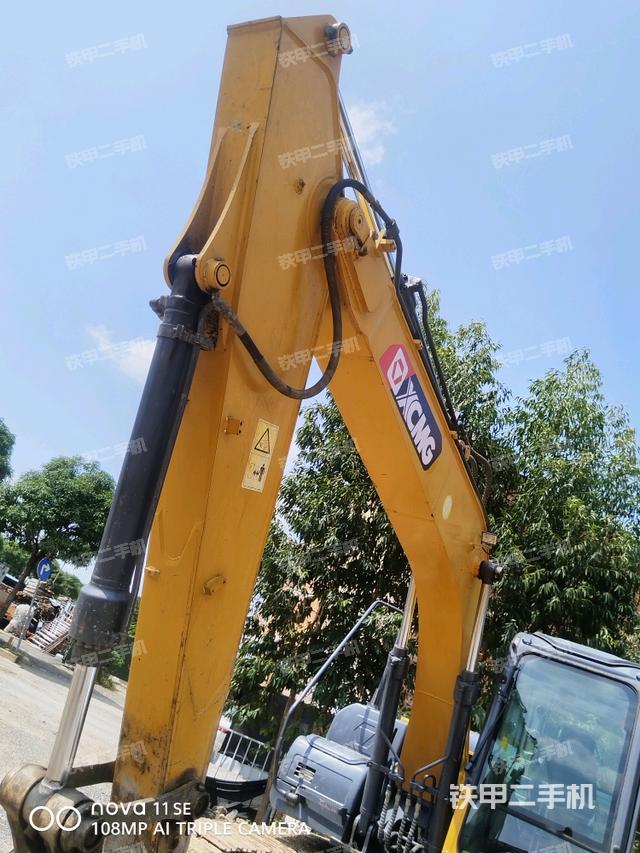 大臂整體?右側（工作和回轉裝置）