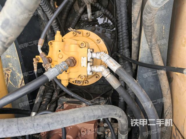 發(fā)動機(jī)室（上車部件）