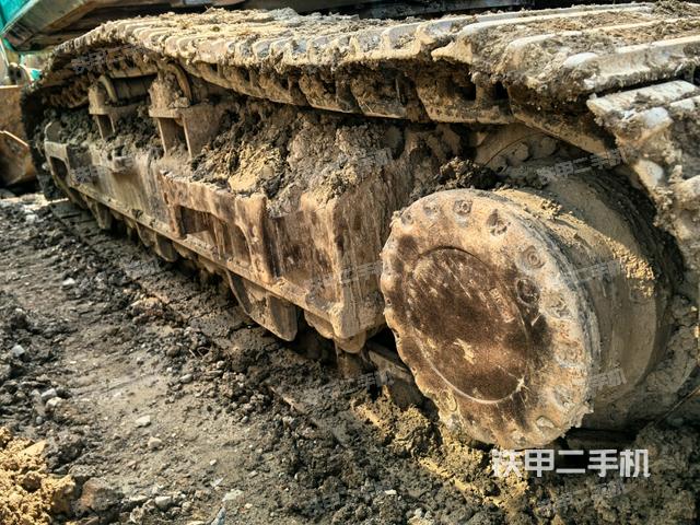 右側行走馬達蓋板(行走機構) 右側行走馬達蓋板(行走機構)