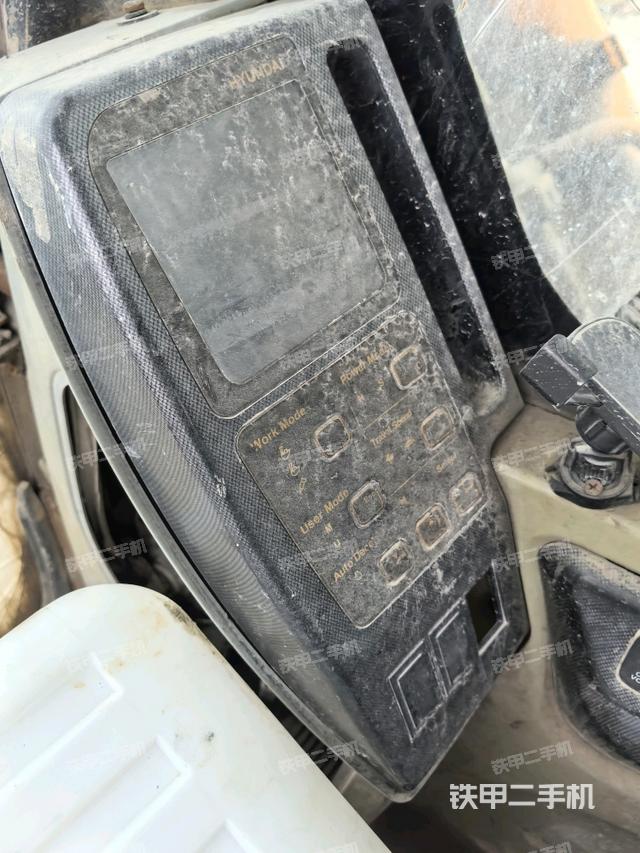 顯示屏?（駕駛室部分）