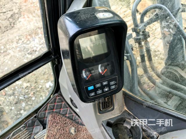 显示屏 （驾驶室部分）