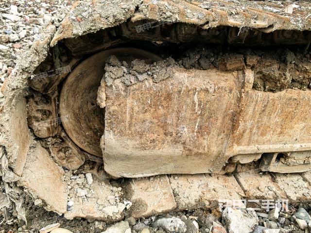 左導(dǎo)向輪（行走機構(gòu)）