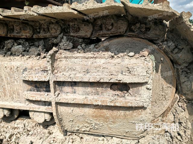 左導(dǎo)向輪（行走機(jī)構(gòu)）