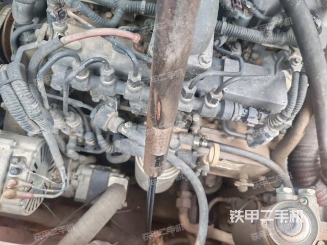 回轉(zhuǎn)馬達(dá)（上車部件）