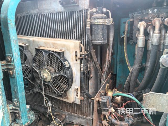 散熱器正面（大件艙室）