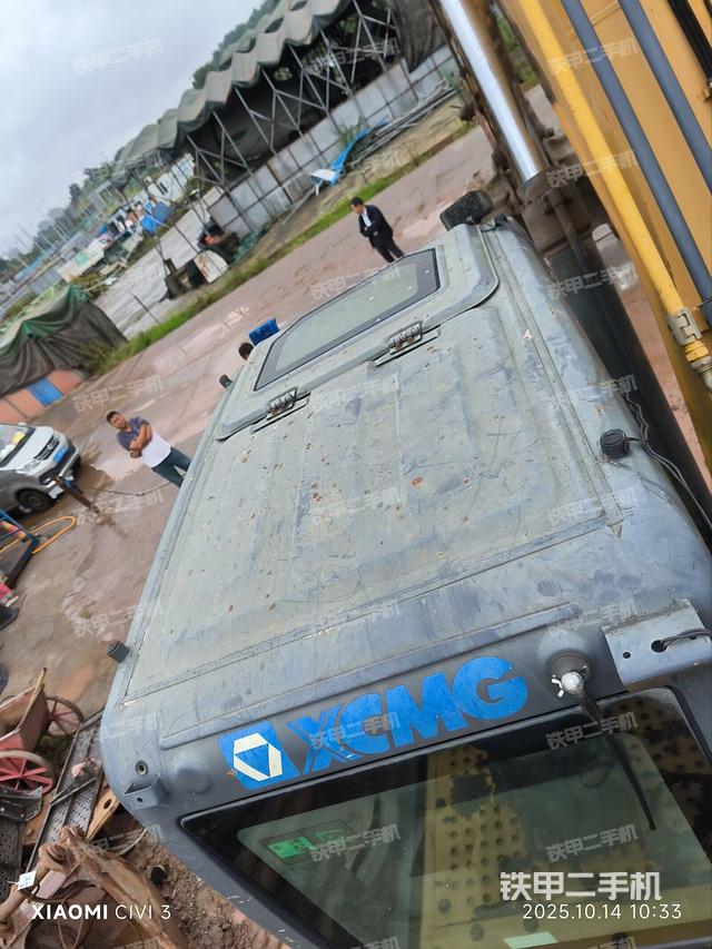 駕駛室頂部俯視（上車部件）