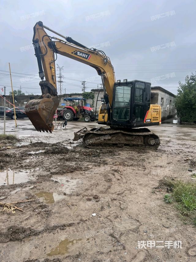 駕駛室整體（整機(jī)外觀）