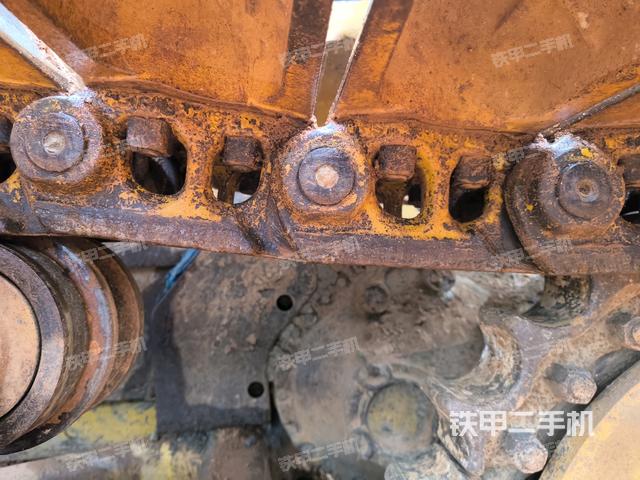 驾驶室内部全景（推土机驾驶室）