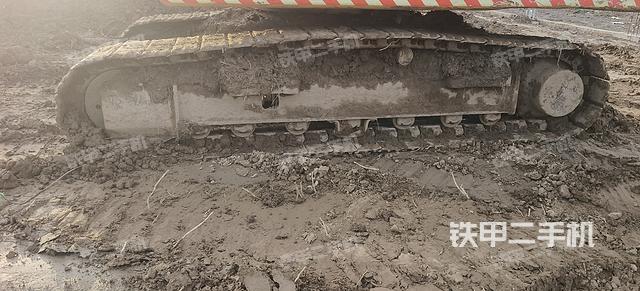 单侧履带整体（整机外观）