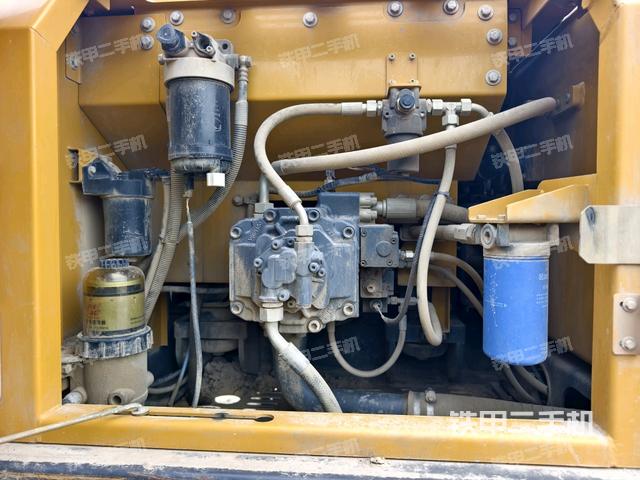 液壓泵室（大件艙室）