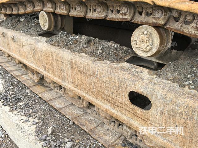 左側(cè)行走馬達(dá)蓋板（行走機(jī)構(gòu)）