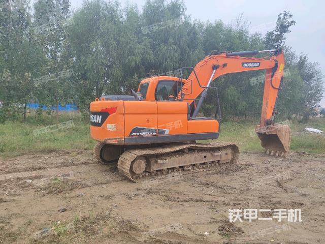 整機右后45°（整機外觀）