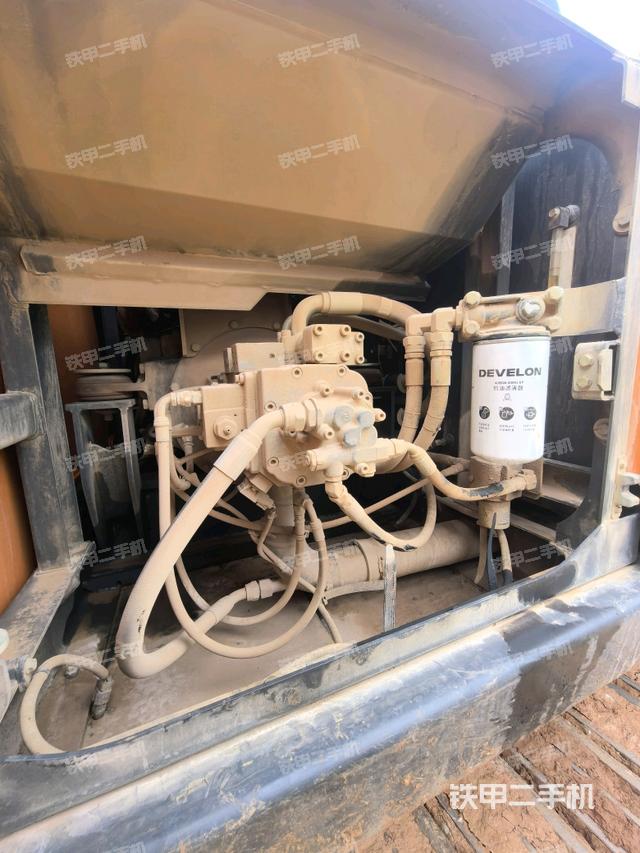 液壓泵室（大件艙室）