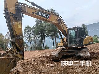 三一重工SY215C挖掘机实拍图片