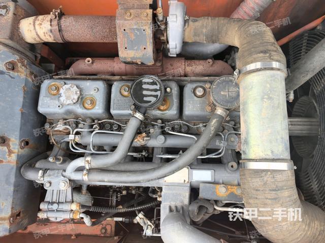 氣門室蓋螺絲特寫（上車部件）