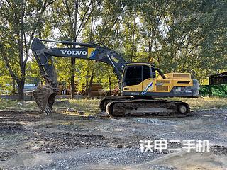 沃尔沃EC380D挖掘机实拍图片