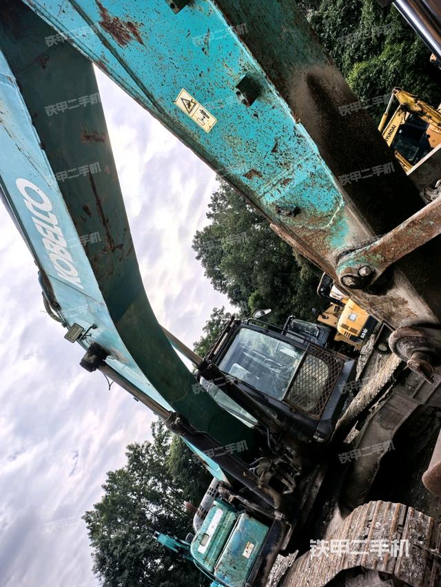 大臂整體?右側(cè)（工作和回轉(zhuǎn)裝置）