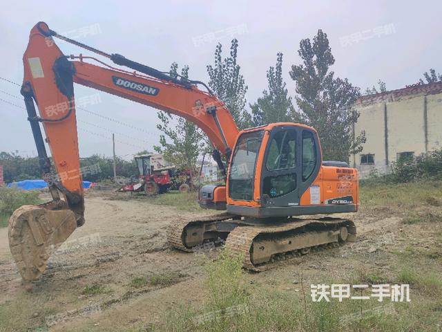 斗山DX150LC-9CN挖掘機(jī)